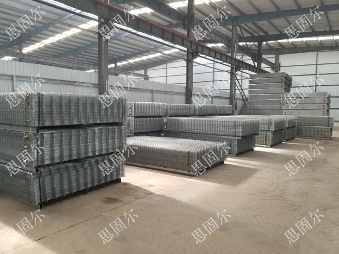 1556265487755019140.jpg 網(wǎng)片護欄.jpg